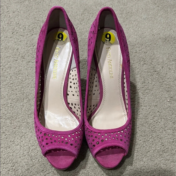 Enzo Angiolini Pink Stiletto Heels with Perforated Design - Picture 2 of 4